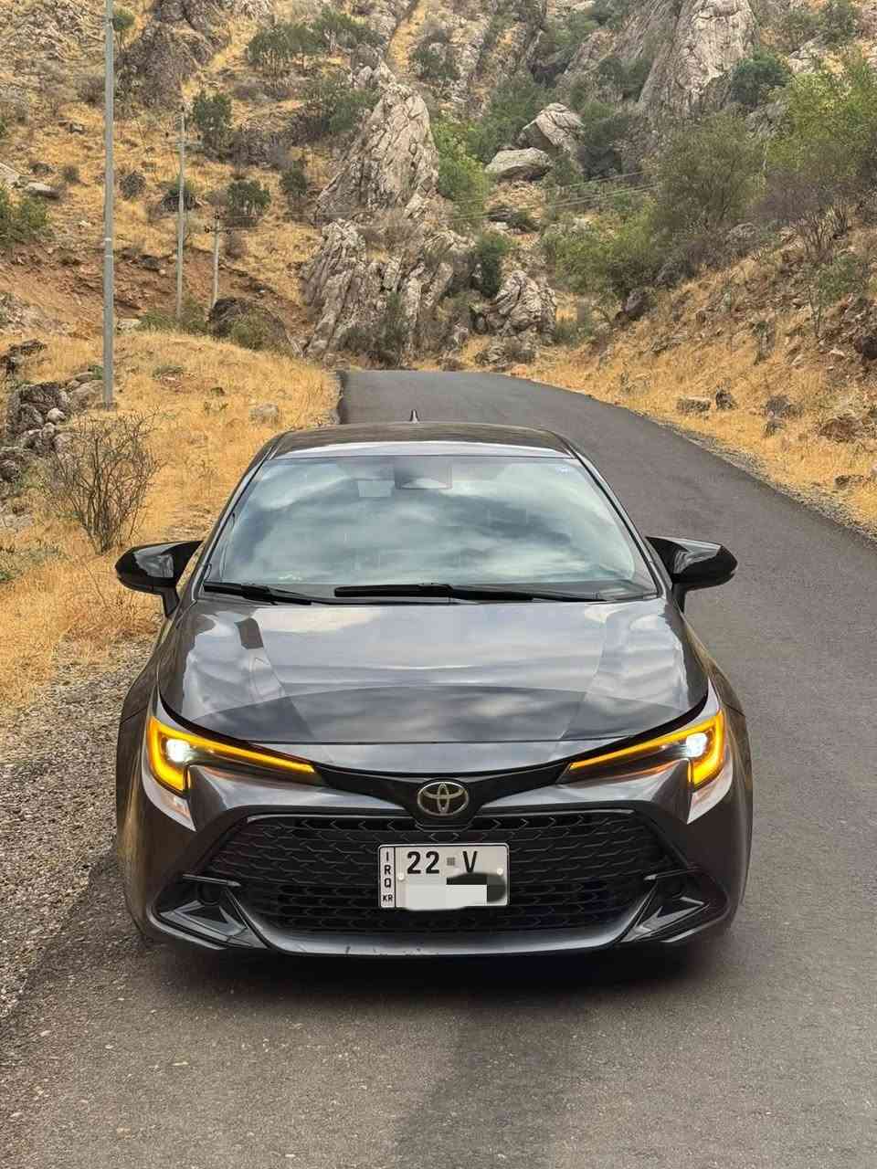 كورولا هاشباك 2023 مواصفات SE ماشية 42 الف ميل رقم اربيل دولي جديد
للبيع تويوتا كورولا هاشباك 
موديل 2023 وارد امريكي 
مواصفات سيارة فئة SE 
سيارة ماشية 42 الف ميل 
مكان سيارة اربيل 
سيارة رقم اربيل دولي جديد و بأسمي 
فحص و هزة و سنوية و رقم جديد يعني تحويل بدون ما يحتاج سيارة لأن كل شيء جديد 
مواصفات سيارة معروفة 
. بصمة ابواب و بصمة تشغيل و بصمة صندوق 
.شاشة كبير و کامرە خلفية 
. رادارات و نقطة عمياء 
.اوتو بريك و بريك بصمة 
. تحكمات ستيرن و تحديد سرعة 
. لايتات و بك لايت led
بعد مواصفاتها معروفة... 
سيارة قطعتين صبغ 
حادث سيارة بالمنشور 
شاصي@ بطانة و  لغود سليم ابشرط 
سعر 123 ورقة 
***********
***********
واتس اب موجود هم

