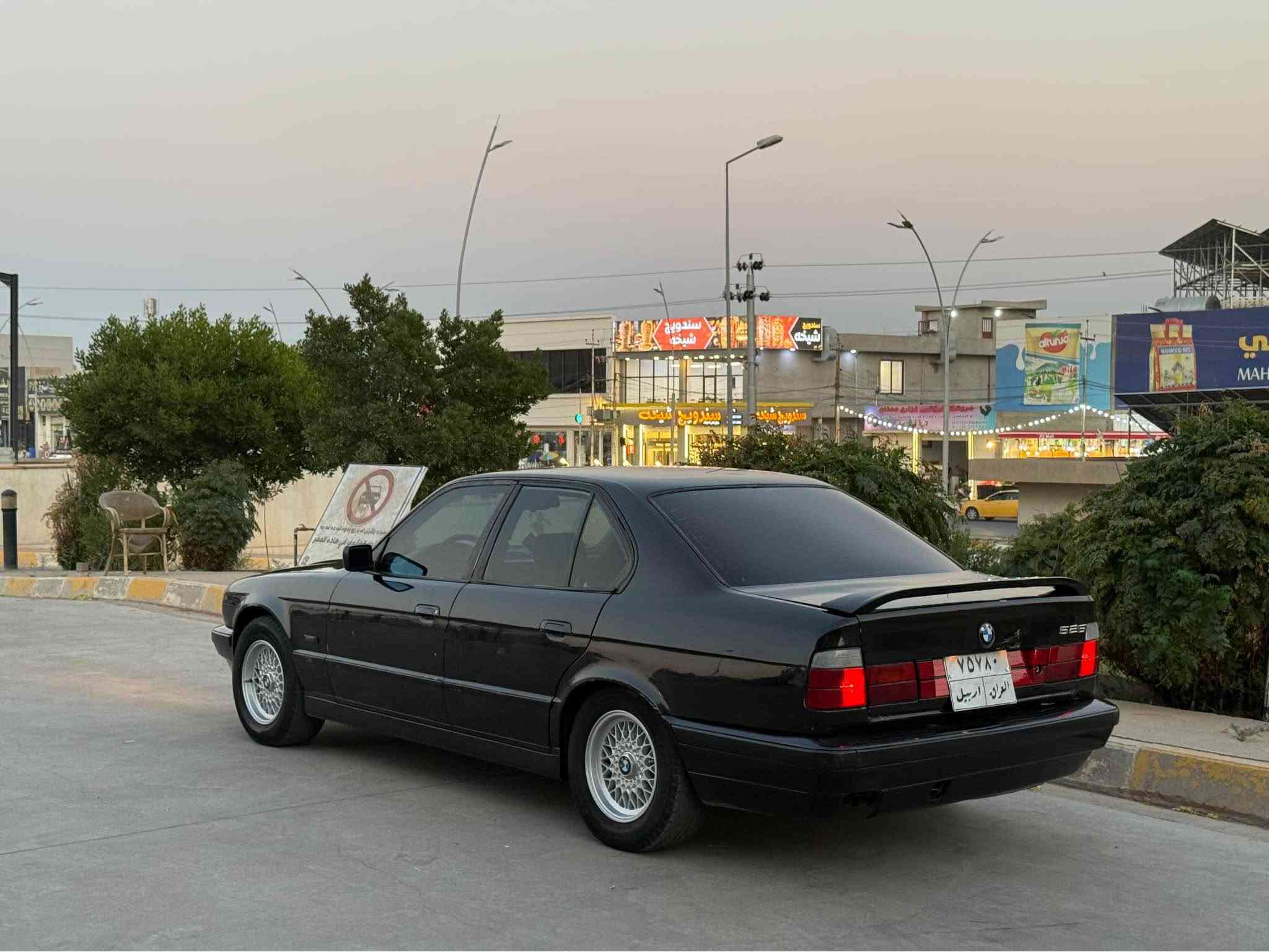 بي ام دبليو موديل 1991 ( كير عادي )

سعرا  قفل قفل 36
مكان كركوك داخل المدينة

سيارة مصبوغ عام لجمالية مابيه ضربة شاصي بطانة بشرط بدون حادث

محرك  530  كير عادي كير محرك بشرط مابية عيب

مواصفات فول فول بس كير عادي

شرط تحويل و غرامة و وكالة

اسيا  ***********
كورك  *********** كركوك, العراق
