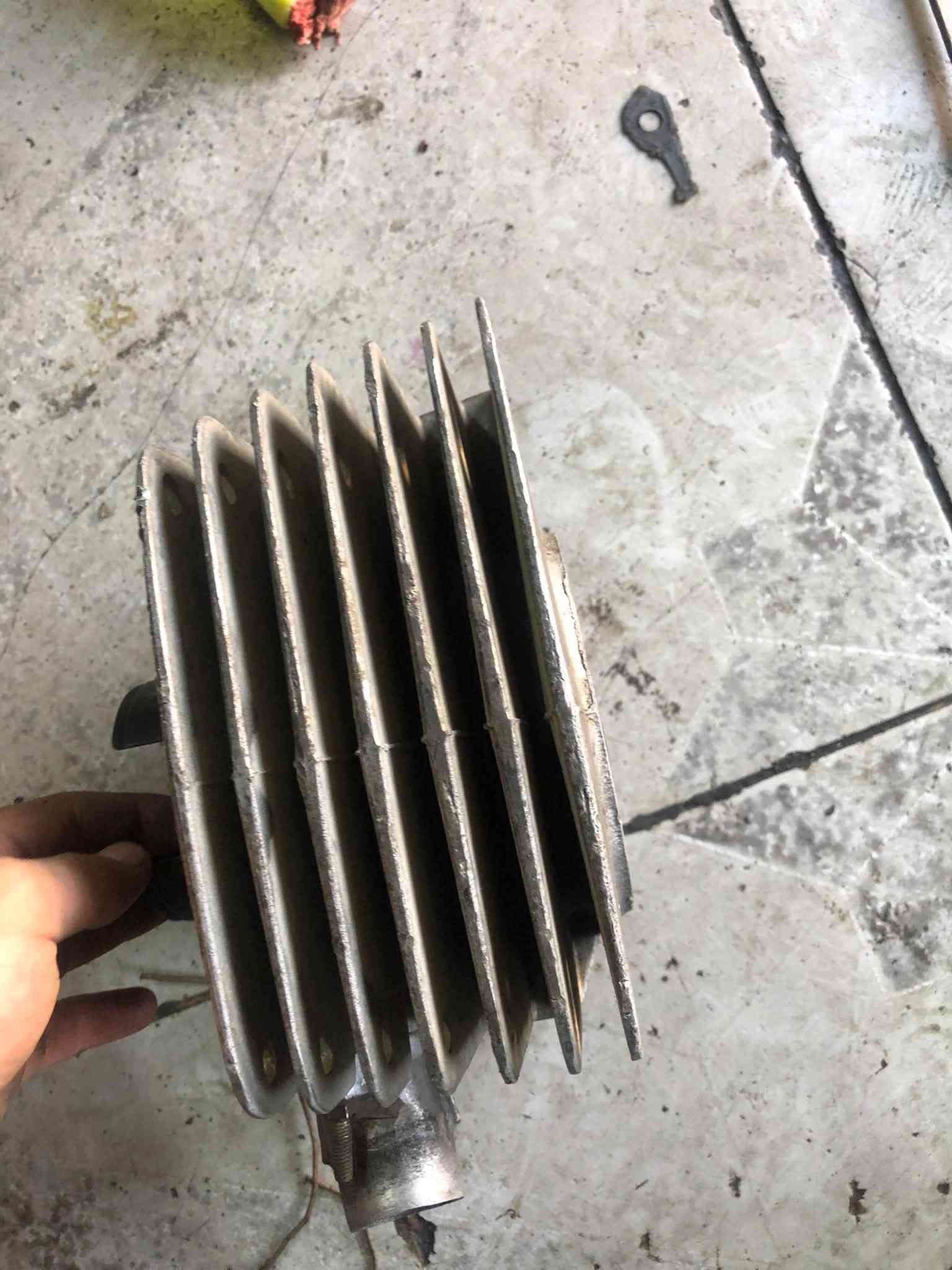 سلام عليكم سنلدر 81 كصه خمسه250 كصه نص عمر سن الكعكه جديد الي يريده يتصل متوفر توصيل ***********
