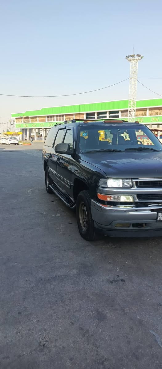 تاهو 2002 طويل وليس ابتر
مكفولة من الكصة والنقل 
مكينة 5300
كير 700
حدادية 75٪
تايرات جدد
رقم بغداد نكليزي 
بأسمي تحويل ثاني يوم 
سيارة جاهزة من كلشي ماناقصها برغي 
السعر 88 
عنوان بصرة 
***********
واتساب او اتصال
