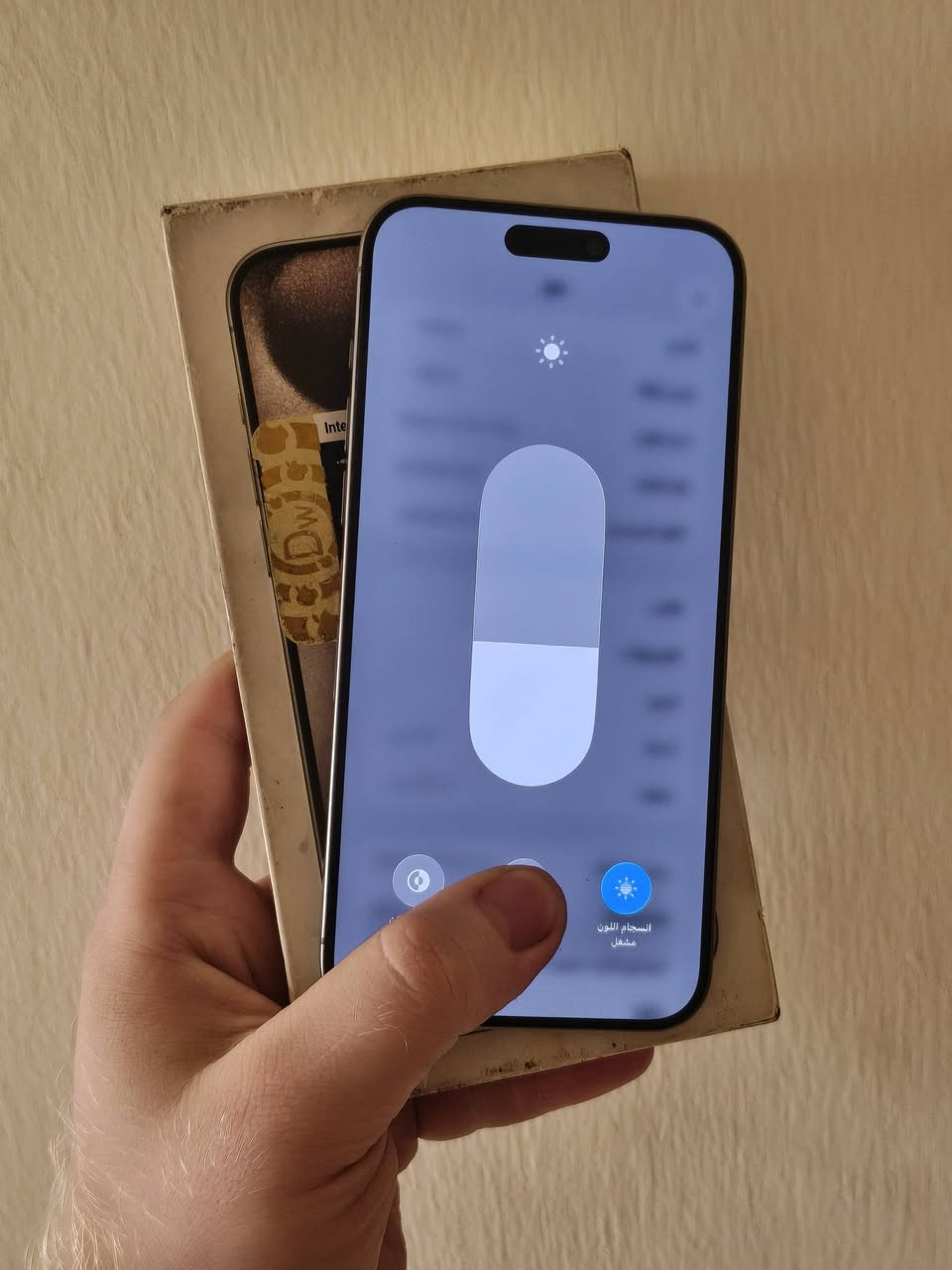 ايفون 15 برو ماكس • ٢٥٦ غ.ب. • بطارية ٩٠٪