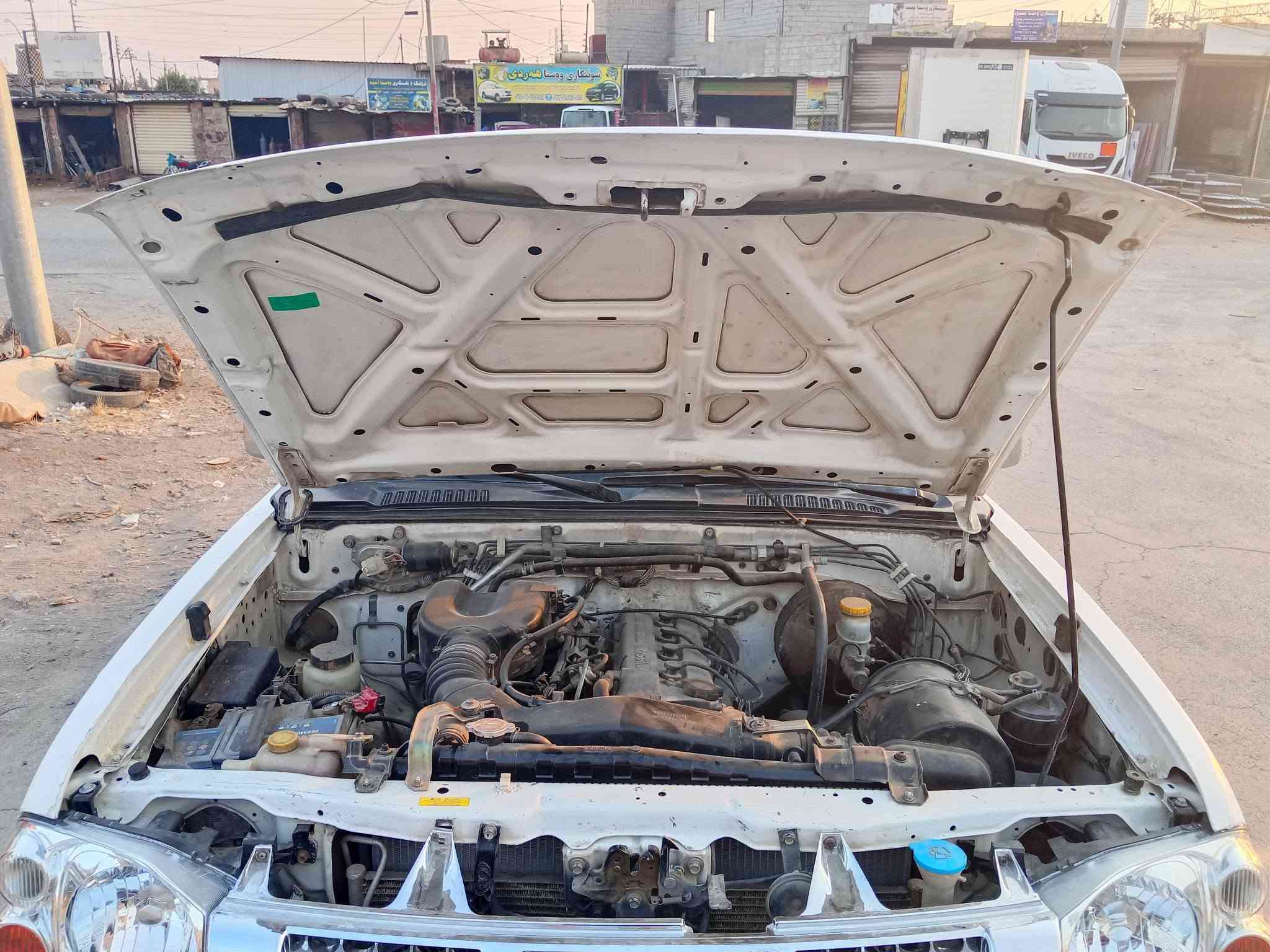 نیسان 2009 دەبڵ ئەکسل ...یابانی 😇
ڕەقەم سلێیمانی تا 2031 تازەیە بەناوی خۆمەوەیە ...
 ناوسوور ...جام کارەبا ....دەبڵ ئەکسل ...بێ مەسرەف ..
 پەڵەیەک بۆیاخی هەیە ..شان و سەقف و شەنسی بەشەرت ..
 مەکینەی کراوەتەوە ...بەشەرتی گێڕ و مەکینەو ئەکسل 
 *********** _ *********** ئەدمین 😍
