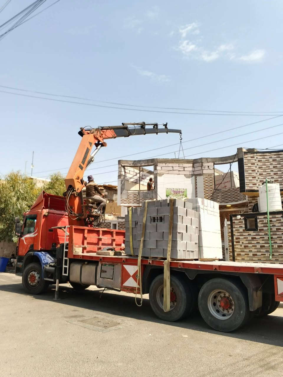 شركه ثرمستون البصره👈  توصيل داخل البصره فقط 👉  
ثـــــرمســـــــتون الوطنية /375 مطروح 
ثـــــرمســــــتون الشمس  /325مطروح 
ثـــــرمســـــتون الـحوشان/340 مطروح 
ثـــــرمســــتون بلدالسلام /330 مطروح 
     
لـــــــــــــــــــــــــــــــــــــــــــــــا 
بـــــلوك صناعية بلاد الفهد/650
بــــلوك جــــويبـدة خشانه/600
لـــــــــــــــــــــــــــــــــــــــــــــــا 
ثرمستون عكاده قياس 10سنتيم 
ثرمستون  عكاده قياس 12سنتيم 
ســــــــــــــــمنت الـمبروكـة/
ســــــــــــــــمنت فـــالـكون/
لــــــــــــــــــــــــــــــــــــــــــــــــا
              العنــــــوان
            البصره  ســـــاحة ســـعد 
لدينا كرينات تصعيد جميع المواد***********واتساب اتصال
