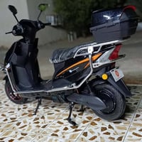 دراجة شحن • سكنز • للبيع