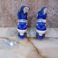 ملابس أطفال • للبيع