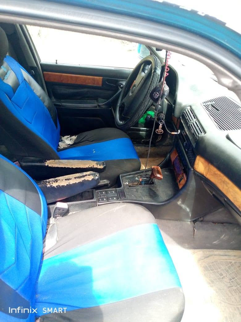 BMW مديل 1991 كير  وكينه نضيفات 27وبيه مجال ببيه مجال  بصيط  كربلاء الحسينيه العطيشي ***********

نص مكتوب في الصور:
- Infinix SMART