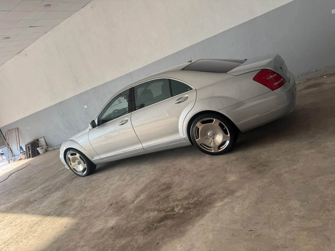 مرسيدس S550 • وارد يابان • ٨ سلندر
