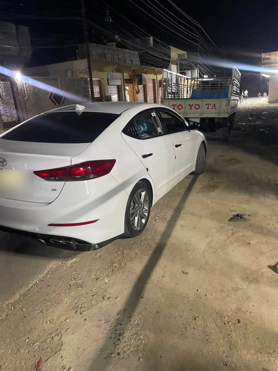 اقساط اقساط
افانتي 2018 فول بدون سلايت 
محرك 1600
ضررها بوند فقط 
مواصفاتها مري شفط رادرات 
مانع انزلاق 
كشنات جلد
لد
مقدمه 60 وبل شهر 3

***********
