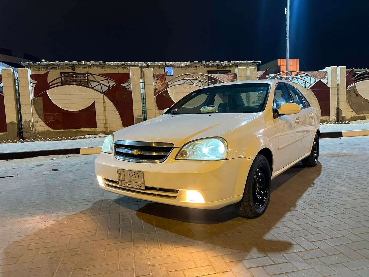 سلام عليكم 
اوبتر موديل 2011السيارة بيها فقط الجاملغ الامامي الايسر فقط امبدل اصلي تفصيخ  والباقي مكفوله من الضربه السنويه منتهي
الكير والمحرك كفاله الحداديه جديده والتايرات كذالك السيارة رايدها ب68وبيها مجال قليل 
رقمي ***********
مكان السيارة البصرة
