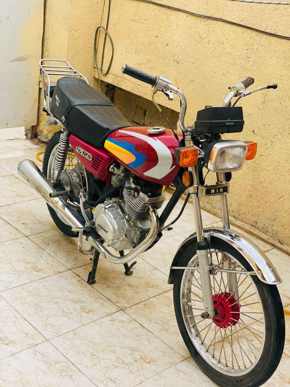 اوراق اصولي • ٢٠١٢ • معمره ٢٦