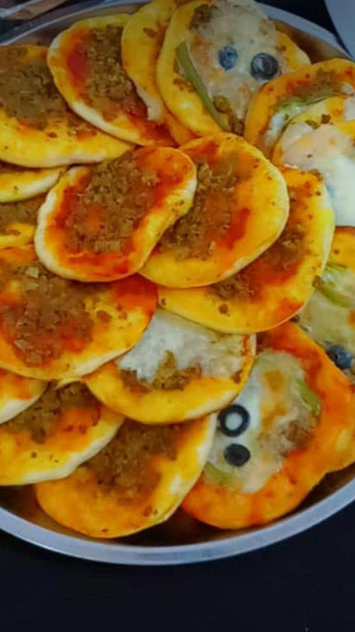 مرحبا بكم في كبة ومعجنات البصراوية
تقدم لكم اليوم عرض جدا مناسب
هي:
كبة تمن 15كباية 
كبة مرق 15كباية 
سنبوسة لحم 15قطعة 
بورك بتبتة 15قطعة 
بركر لحم 10قطع 
فطائر لحم 10 قطع 
(مني بيتزا 5قطع)هدية🔥🔥🌼
كل هاذا فقط ب 38الف 💚🔥❤️
❤️❤️يوجد توصيل جميع  مناطق البصرة.🔥
للحجز والاستفسار المراسلة خاص او على الرقم التالي***********
سارعوا بالحجز قبل فوات الاوان 🌼💚 البصرة, العراق
