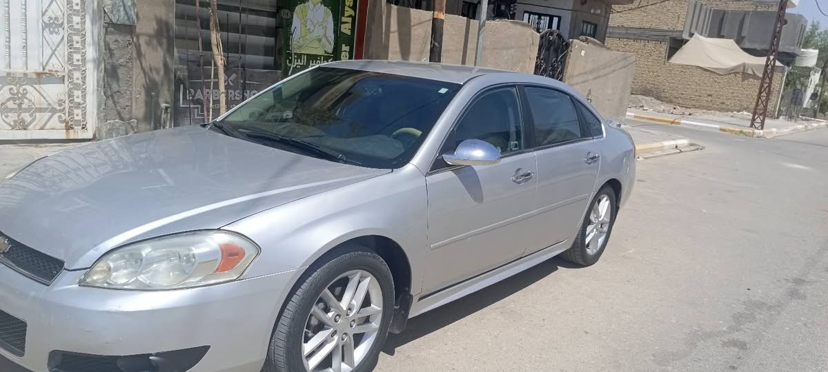 السلام عليكم 

امبالا 16 LTZ
كشنات جلد لون عسلي 
تدفئه تبريد بلكشنات 
تشغيل عن بعد 
رقم مثنى بسمي
حادث جاملغ خلفي فقط ماعابر 
ترهم مراوس حسب القناعه

مكان سماوه مركز  
 ‏‪***********‬‏
