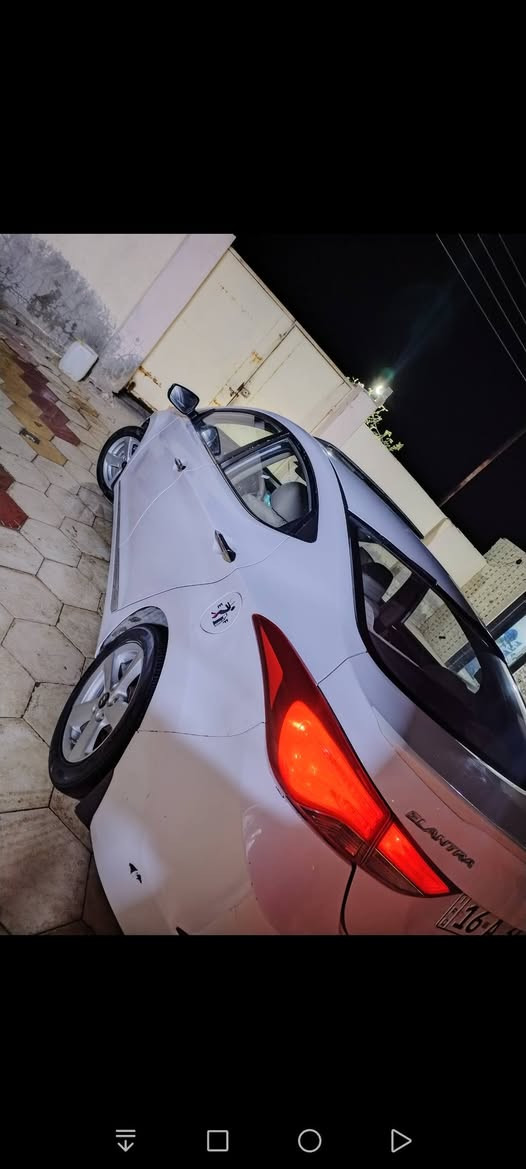 النترا • ٢٠١٦ • محرك 1800