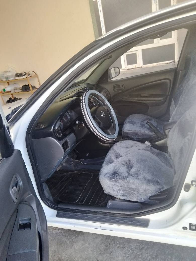 سەنی کۆری ئۆتماتیک مودیل 2011 گێڕو مەکینەوتەبرید بەشەرت و بێ تەقەو رەقەیە چوار تایەی تازەی  لە ژێردایە   سەنەوی هەتا مانگی دوانزەی 2026  چوار مانگی ماوە بەسەر بچێت   سەیارەکەجایزەو  چوار پارچەی بۆیاغه   و کەمێ ناوگردنی پێشی  هەیە و سۆنەر موجودە  بەشەرت تحول و غرامە بوزانیاری زیاتربیوه ندی بكا 
ناونیشان :کفری /کلار 
ژ.م ***********

نيسان صني كوري أوتوماتيك موديل 2011، كیر والمكينة والتبريد بحالة ممتازة ومضمونين، بدون ضربات أو رگّة. أربع تايرات جديدة موجودة تحت السيارة. السنوية لحد شهر 12 / 2026، باقي عليها 4 أشهر. السيارة جائزة، بيها 4 قطع صبغ، وكَدّامها شوية ضربة خفيفة، والسونار موجود. البيع بشرط التحويل والغرامات.

📍 العنوان: كفري / كلار
📞 رقم الموبايل: *********** كيفري, ديالى
