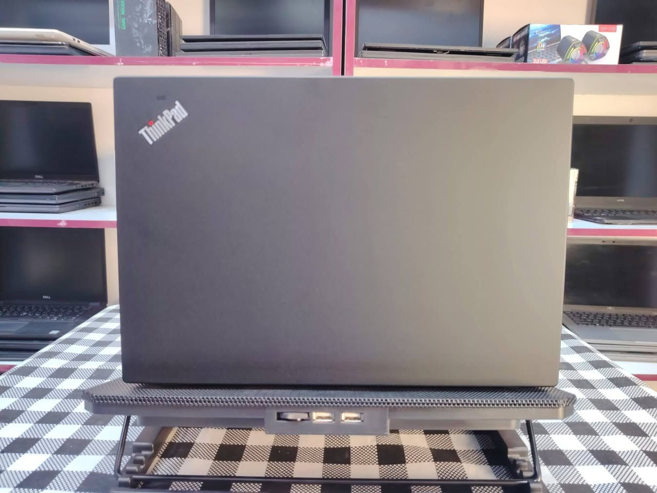 لابتوب من lenovo جيل 11  نضيف بسعر مناسب 💻
✔️المعالج  Intel Core i5 جيل 11 فئة G7

✔️الرام  8GB DDR4 بسرعة 3200MHz

✔️التخزين  256GB NVMe SSD

✔️الشاشة  14 بوصة Full HD

✔️الحالة وارد اوربي نضيف جدا بدون ملاحظات 

🔋  البطارية 95٪  حالتها "Excellent"

🎁 ملحقات // 
 //شاحن اصلي + ماوس + ماوس باد + حقيبة//

🛡 ضمان شهر استبدال 

✅ موقعنا بغداد // الامين الثانية // شارع سكينة ورقية 

توصيل متوفر لكل المحافظات 🚚 🇮🇶

340الف شامل توصيل + ملحقات + تنصيب البرامج ✔️✔️

📞 *********** متوفر اتصال وواتساب
