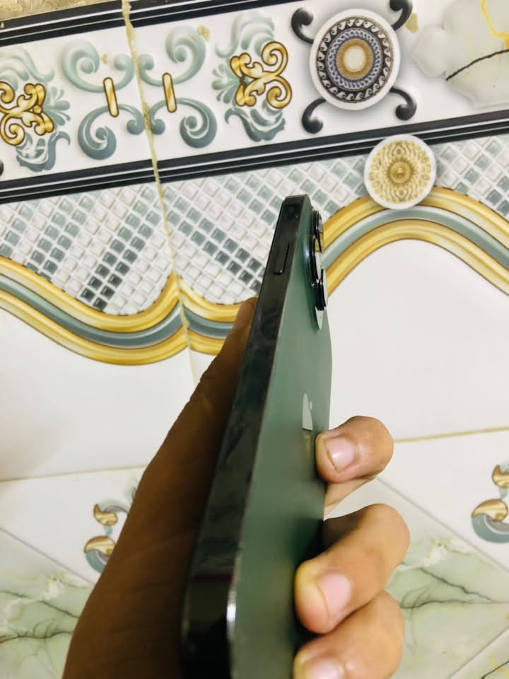 آيفون ١٣ برو ماكس • شاشة وبطارية مبدلين • ٢٥٦