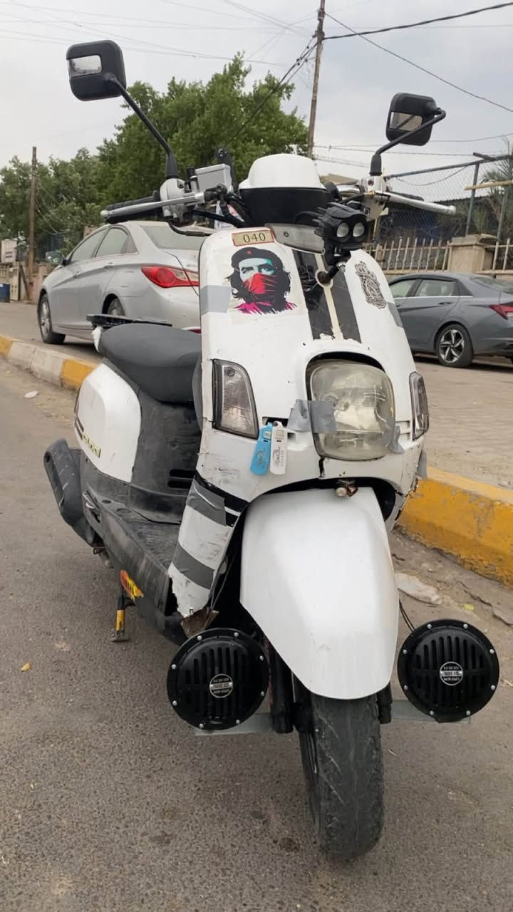 بوليس بلاديه • مكينه خرسه • قفل ستيرن