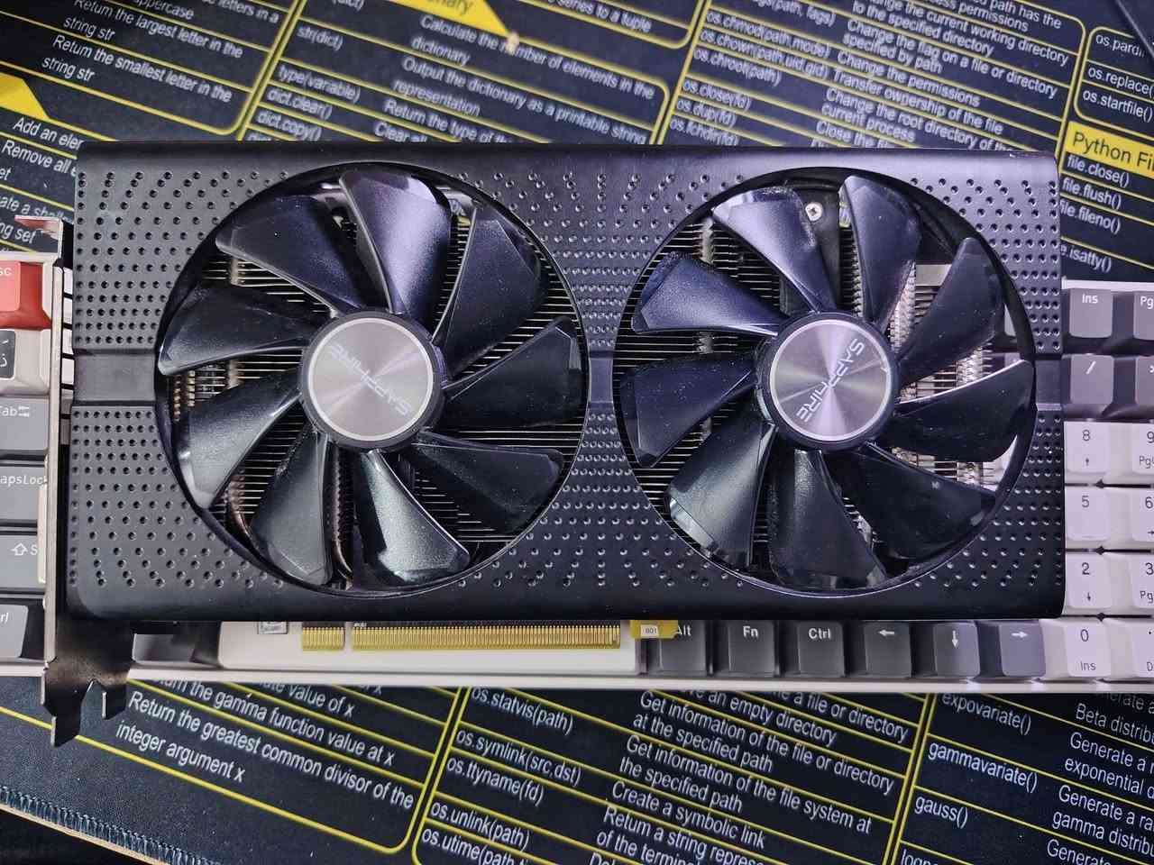 للبيع — كيس Gaming PC
المواصفات:
CPU: AMD Ryzen 5 5600X
GPU: Sapphire Pulse RX 580 8GB
RAM: 16GB DDR4 3200MHz XMP – Crucial Ballistix
Motherboard: Gigabyte A520M DS3H
Storage: M.2 SSD 1TB
PSU: AeroCool 500W 80+ Bronze
كيس Gaming مع  RGB
الجهاز نظيف وشغال بشكل ممتاز، وجاهز للاستخدام والألعاب.
السعر  635 الف بدل  710 الف
العنوان بغداد الطوبجي قرب الكاظمية المقدسة
للتواصل ماسنجر او الاتصال عالرقم *********** بغداد, العراق
