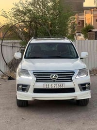 LX 570 سبورت • ٢٠١٢ • ١٩٠ ألف كم