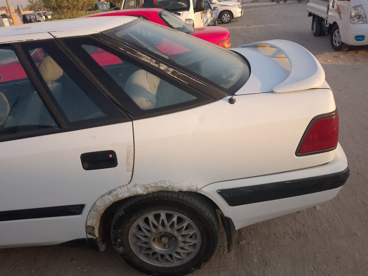 السلام عليكم اسبرو موديل 95 رقم بغداد انكليزي سنويه لل 31 سياره جديده وحلوه محرك مفتوح كير عادي السعر 28 وبيها مجال العنوان بابل جبله 
‏‪***********‬‏
