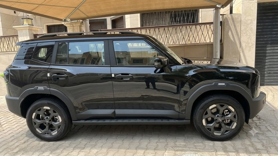 السلام عليكم
Jetour T1 comfort 2026 

- ماشيه 1300 كيلو بعدها زيرو السياره . 

للبيع السعر المطلوب ٣٣ ونص . 

*********** . مرقمه بغداد جاهزه . موقعها بغداد .
