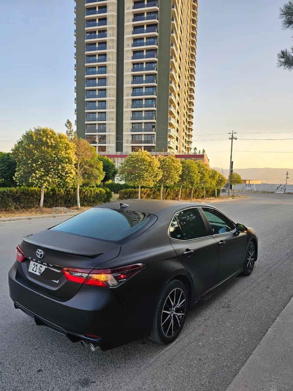 Toyota camry + SE 2024 
تۆیۆتا کامری ٢٠٢٤ 
سەیارەکە کامل لەزگەی ppf ی مات کراوە ...
( سەیارەکە تەنها پەڵەیەکی بۆیاخە بێ ناو گرتن بێ ئێرباگ پێش و دوای کەپسە هەمووی بە شەرت تەنانەت دەعامیەکانیشی بۆیاخی نیە)
مواسەفات...
 شاشە گەورە ، کامێرا ،کوشن جلد و کوشن کارەبایی ، حاسە و ڕاداری پێش و دواو و ڕادارى خەتی جادە و ئاوێنە ، تحدید سورعە،سوکان ڤۆلێۆم ، گێڕ شەفتی سەرسوکان،دەبڵ ئیکۆ .
 تەنها ٣٣ هەزار ڕۆشتوە 
گێڕ و مەکینە و کارەبایی هەمووی بە شەرت 
ڕەقەم و هەزەو سەنەوی تازەیە تا کۆتایی ٢٠٣٠ 
سعر ٢٠٧ و معامەلە.....
*********** 

Toyota Camry SE 2024 
تويوتا كامري موديل ٢٠٢٤ 
لون اسود مغلفة PPF اسود طافي
( سيارة بي فقد شبر صبغ بدون دواخل بجم سيارة كبس بدون ايرباك بشرط حتي دعاميات مابي صبغ )
مواصفات / شاشةكبير/كاميرا/كشنات كهرباء/كشنات جلد / لایت زينون اصلي لايتات اوتو لایت ليد امامي و خلفي/رادار خلفي وامامي و حاسه/ تحدید سرعة/
كير (سبورت و عادي و اوتوماتيك) و كير شفت سوكان 
ثلاث وضعيات القيادة ...
٣ مود/ Eco/normal/sport  
گیر محرك بالشرط علي وضع بيلادي مابي اي مصاريف 
ماشي ٣٣ الف فقط 
سيارة رقم سليمانية 
تحويل و غرامة بشرط..
فحص و هزة و لوحة و سنوي جديد حتي نهاية سنة
 ٢٠٣٠...
سعر مطلوب ٢٠٧ مجال 
*********** السليمانية, العراق
