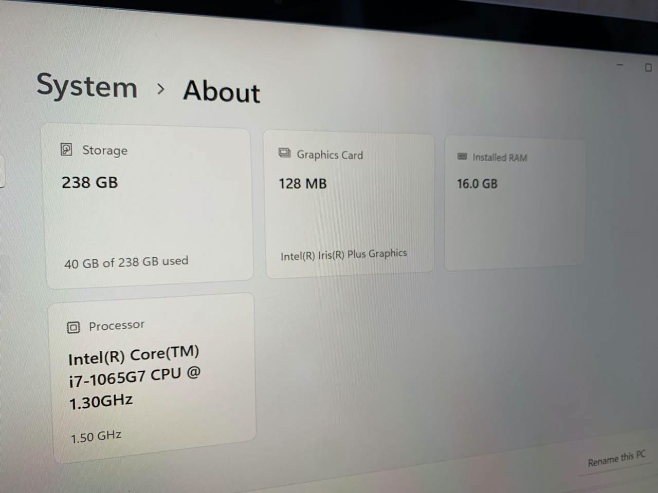 مايكروسوفت سيرفس • i7-1065G7 • 16 جيجا رام
