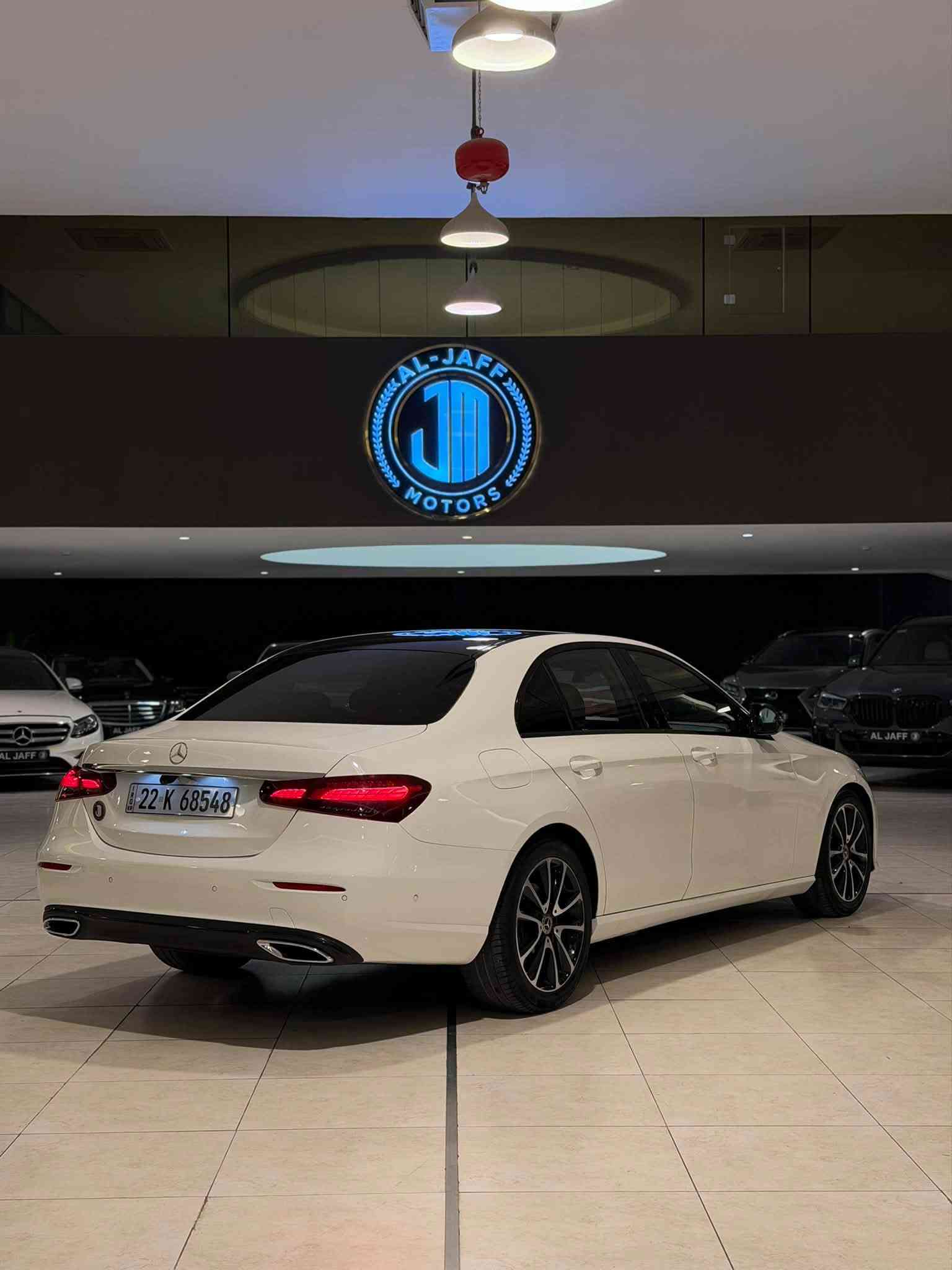 سعر جدا مناسب🔥🔥🔥
السلام عليكم 
للبيع فقط 
مارسدس E class موديل 2021 ماشية 45 الف
مواصفات (كامرا ورادارات وبصمات وحساسات ونقطة عمياء وتحديد مسار واناره مخفية وكشنات تدفئه و سماعات برو ماستر وبعد هوايه مواصفات)
🚨السياره وارد الماني ضمان دولي بصمتين
السياره مكفوله بدون صبغ حتى الدعاميات بشرط وگير ومكينه وحداديه كلها بشرط 

السياره مرقمه وجاهزه 
السعر : 315$ ورقه 
للاستفسار: ‭***********‬
العنوان : السليمانية المعارض الجديده معرض(الجاف)
