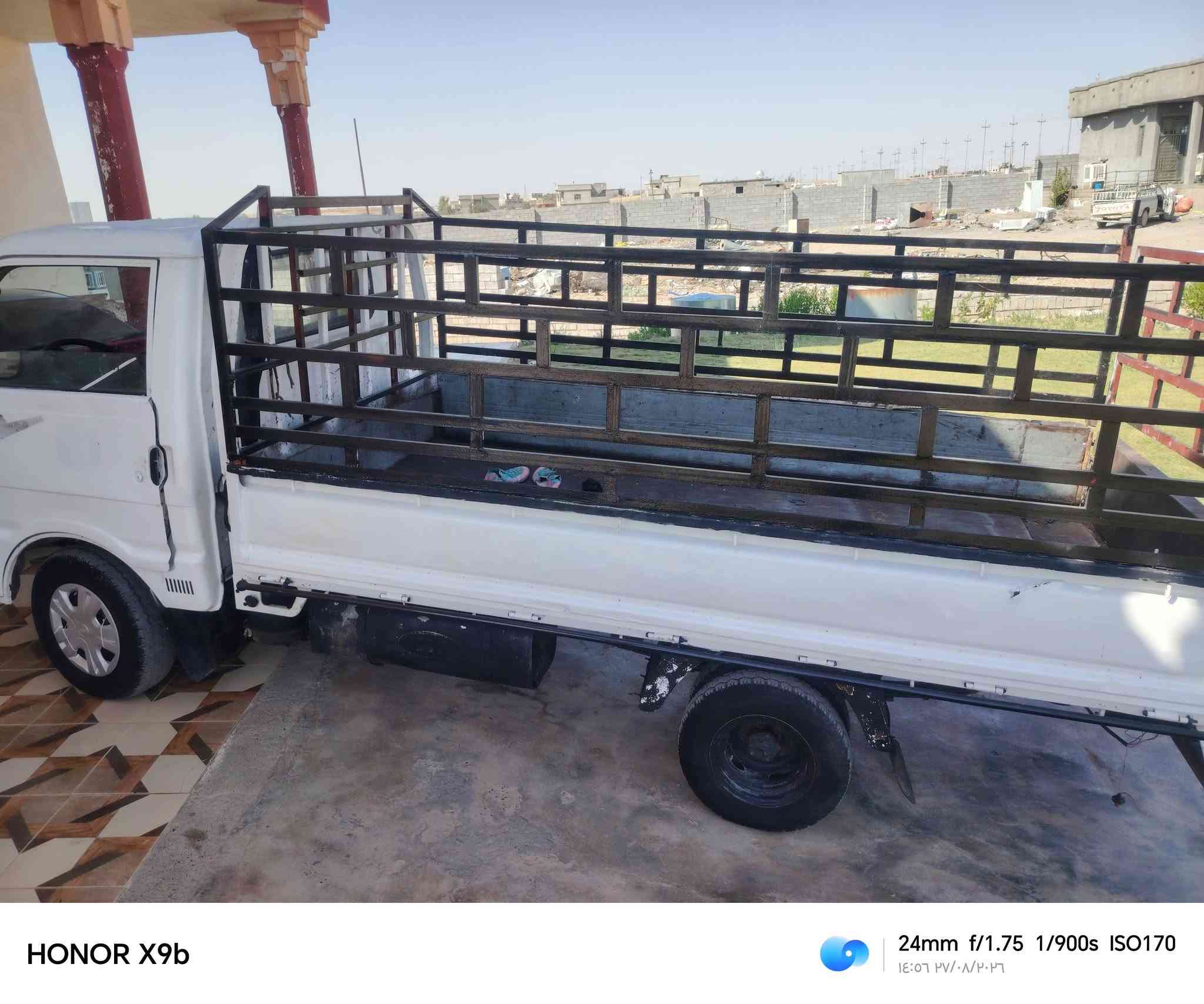 سلام عليكم بنكو موديل 94 شرط كسن كير شاصي رقم صلاح الدين الماني سنويه نفذه حصت كاز توير صدر  تراهم مروس  حسب القناعه وتراهم مقدمه مكاني جنوب  الموصل القياره *********** نقد 40 بيها مجال
