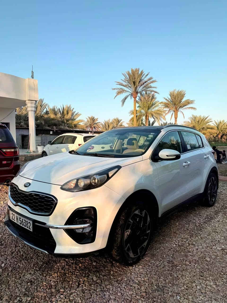 🚗 للبيع – كيا سبورتج 2020 خليجي استعمال شخصي والسيارة نظيفة جدًا ومحافظ عليها.
🔹 اللون: أبيض
🔹 المحرك: 2000 دوش
🔹 القير: أوتوماتيك
🔹 الممشى: 80 ألف كم
✨ المواصفات: ✅ بانوراما
✅ شاشة
✅ كاميرا خلفية
✅ مقاعد جلد
✅ سايد بريك بالرجل
السياره بيها قطعتين بارد جاملغ خلفي مقدار شبر وبالجنطه مقدار شبر الدعاميه الاماميه امبدله الجنطه مفتوحه ومرجعيها نفسها مجرد تطبيع 
سعرها ١٨٥ وبيها مجال للتواصل واتساب او الاتصال ع الرقم ***********
