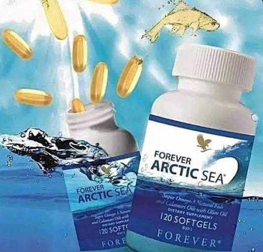 :

🐟 Forever Arctic Sea – أوميغا 3 من فوريفر

ما هو المنتج؟
Forever Arctic Sea هو مكمل غذائي يحتوي على أوميغا 3، ويجمع بين زيت السمك وزيت الحبار وزيت الزيتون الغني بحمض الأولييك، مع فيتامين E. 

🌿 أهم مكوناته

* EPA: 600 ملغ في 6 كبسولات.
* DHA: 600 ملغ في 6 كبسولات.
* أوميغا 3: 1305 ملغ في 6 كبسولات.
* حمض الأولييك من زيت الزيتون: 300 ملغ.
* يحتوي كذلك على فيتامين E. 

❤️ ما الذي يدعمه؟

الأوميغا 3، وخصوصًا EPA وDHA، يرتبطان بدعم وظائف القلب والدماغ والعينين، وDHA يساهم في الحفاظ على الوظيفة الطبيعية للدماغ. 

⭐ مميزات Arctic Sea

* مصدر لـ EPA وDHA.
* تركيبة تجمع بين زيت السمك وزيت الحبار وزيت الزيتون.
* بنكهة حمضيات طبيعية لتقليل طعم ورائحة السمك.
* خالٍ من الغلوتين بحسب صفحة فوريفر الرسمية. 

💊 طريقة الاستخدام

بحسب الصفحة الرسمية الأمريكية: كبسولتان مع الطعام، 3 مرات يوميًا. وقد تختلف تعليمات الاستخدام حسب البلد والإصدار، لذلك الأفضل اعتماد الجرعة المكتوبة على العبوة الموجودة عندك.
لاستفسار المراسله واتساب  ***********
