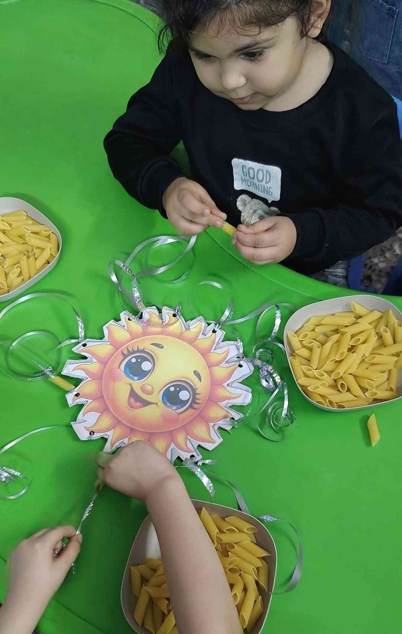 روضة وحضانة • حروف السُكر • أهلية
