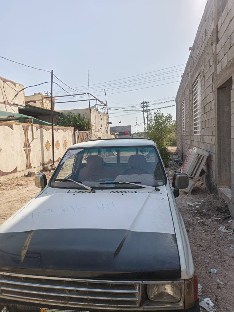 تيوتا تك 85 سنوية لل27 تايرات حدادية محرك وكير شرط الفحص رقم صلاح الدين صاحب السنوية ناصرية تعمير جديد كهربائيات كامله شرط التحويل مراوس اوبيع *********** البصرة الجزيرة 
مراوس او بيع ابو الخصيب, البصرة
