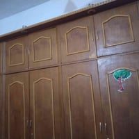 خشاب صاج • نظيف • غرفه اخشاب