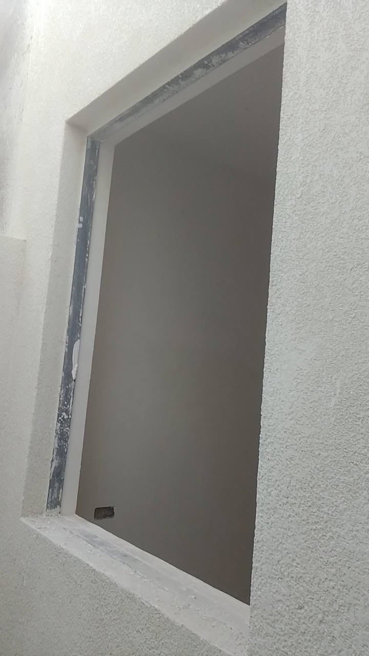 السلام عليكم كادر لباخ سمنت وجص وبورك ونثر بسعار مناسبة وشغل نظيف درجه اولى تواصل واتساب او اتصل ***********
