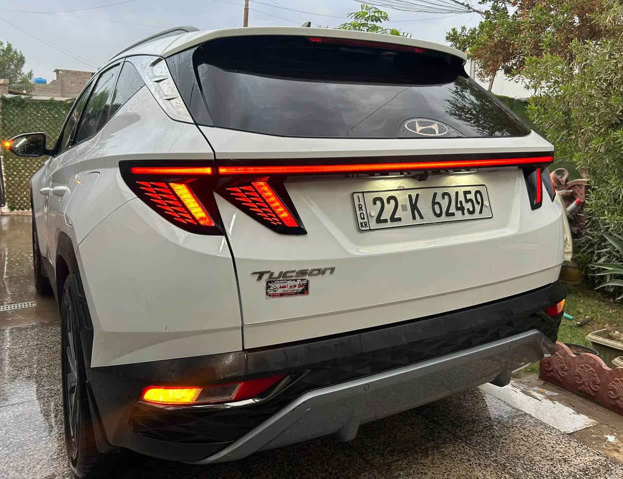 توسان خليجي موديل ٢٠٢١ ألون الأبيض
مواصفات النص فول 🚗 
كشن٢ كهرباء 
 فول بصمات 
تشغيل عن بعد 
تحكم ستيرن
مري شفط + اشاير بلمري 
بردات خلفه بلادي 
شاشه كبيره 
كار بلي
اوتو هولد
لايتled 
هندبريك بصمه
قطعتين تبريد
فول بصمات  فول حساسات وغيرها،…..
السعر 166
الرقم اربيل باسمي
ماشي٦٠ محرگً دووش الفين
 مكاني بغداد المشتل
 متواجد مابعد الظهر🆗
***********  
جاهزه للاخير 
بيهاجاملغ امامي
 بي  صبغ بدون اي دواخل
 وشبر بارد بلباب
