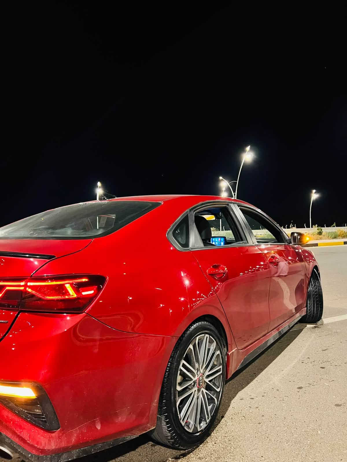 🔆موديل /2020GT
♥️اللون/ دم الغزال
🎰ماشية 86الف /قابل للزيادة
🏁حادث خفيف بلا ايرباكات
🔺🔺قطعتين صبغ/ بنيد وجاملغ ايمن
💡البقية ليبل واحد
💡رقم اربيل والتحويل ثاني يوم
💡رقم وسنوية وهزة جديدة بشهر الخامس مسويها
💡فول عدا الفتحة
⚙️ادامة كاملة وتبديل ماء الراديتر اصلي وكالة موبس
🛞ويل ١٨
🏎️دبل كزوز رياضي صوت بلادي كلش حلو
🛸استيرن حرف D
💺كشنات جلد ومخمل حضن محفور عليها GT
🪩محرك 1600 توربو
💥كير AT  مو CVT
🥉ثلاث انظمة للقيادة
🎛️كروس سرعة
🛣️تحديد مسار
⚡️مانع انزلاق 
⛓️‍💥 مانع تصادم
📱كار بلاي
🖥️شاشة /اواكس/يواس بي/ اوامر صوتية
🎥كاميرا دواره
⚙️شفتات استيرن
💡🔋منظومة(عالي +ناصي+بروجكتر)زينون LED ابيض
💡🔋انارة داخلية+ صندوق LED ابيض
متوازي عليها سعر السياره قفل قفل 
105🔥 📍موقعها بغداد بس تجي لسامرا بس كون شراي الي يتصل  
***********
