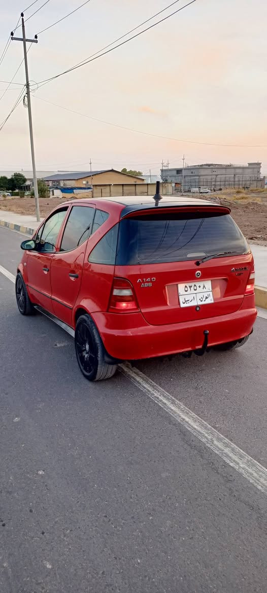 للبيع مارسدس موديل 2000 محرك 4 حجم A140 وارد الاماني كفالا عاما بدون صبغ محرك وكير بشرط تبريد شغال نقس غاز تحويل بشرط سعر مناسب جدا فقط 45 ومجال بصيط الطيبين وعليها غرمات 4 اوراق تنزيل من حساب عنوان دهوك ☎️ للاستفسار *********** *********** دهوك, العراق
