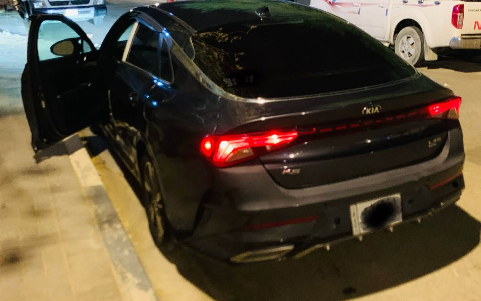 مراوس فقط اعتذر عن البيع 
كيا كي فايف ٢٠٢١ جاهزه للااخير كلش تراي وين متريد كير مكينه حداده تبريد تخم تاير كلها جديده حادثها يمك بالصور اراوس فقط ماابيع ولا تسالني شنو سعرها انت شوفها تفيدك نزلي شنو عندك وكلشي بالقسمه معوقين باقيلها اقل السنه وتصير حره 
استفسار خاص فقط مراوس توسان وارد امريكي او سنتافي امريكي شنو عندك كلشي بالقسمه البصرة, العراق
