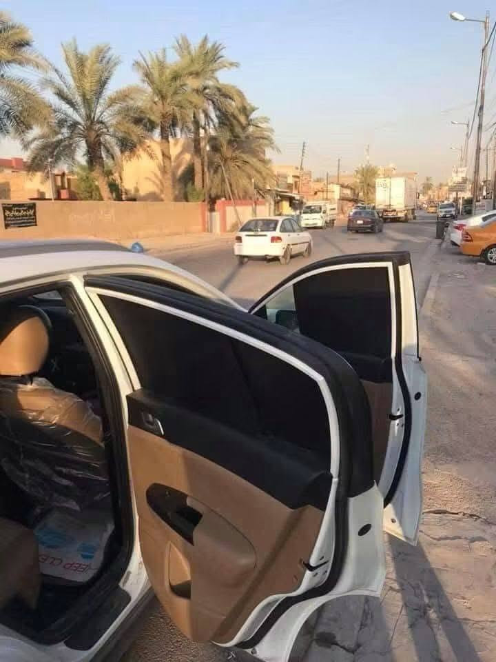 من رخصه الادمن الغالي
من رخصه الادمن الغالي 🥇🇮🇶🥇

بردات كويتي معتم. السعر 50 الف 

خدمه توصيل فقط
***********
