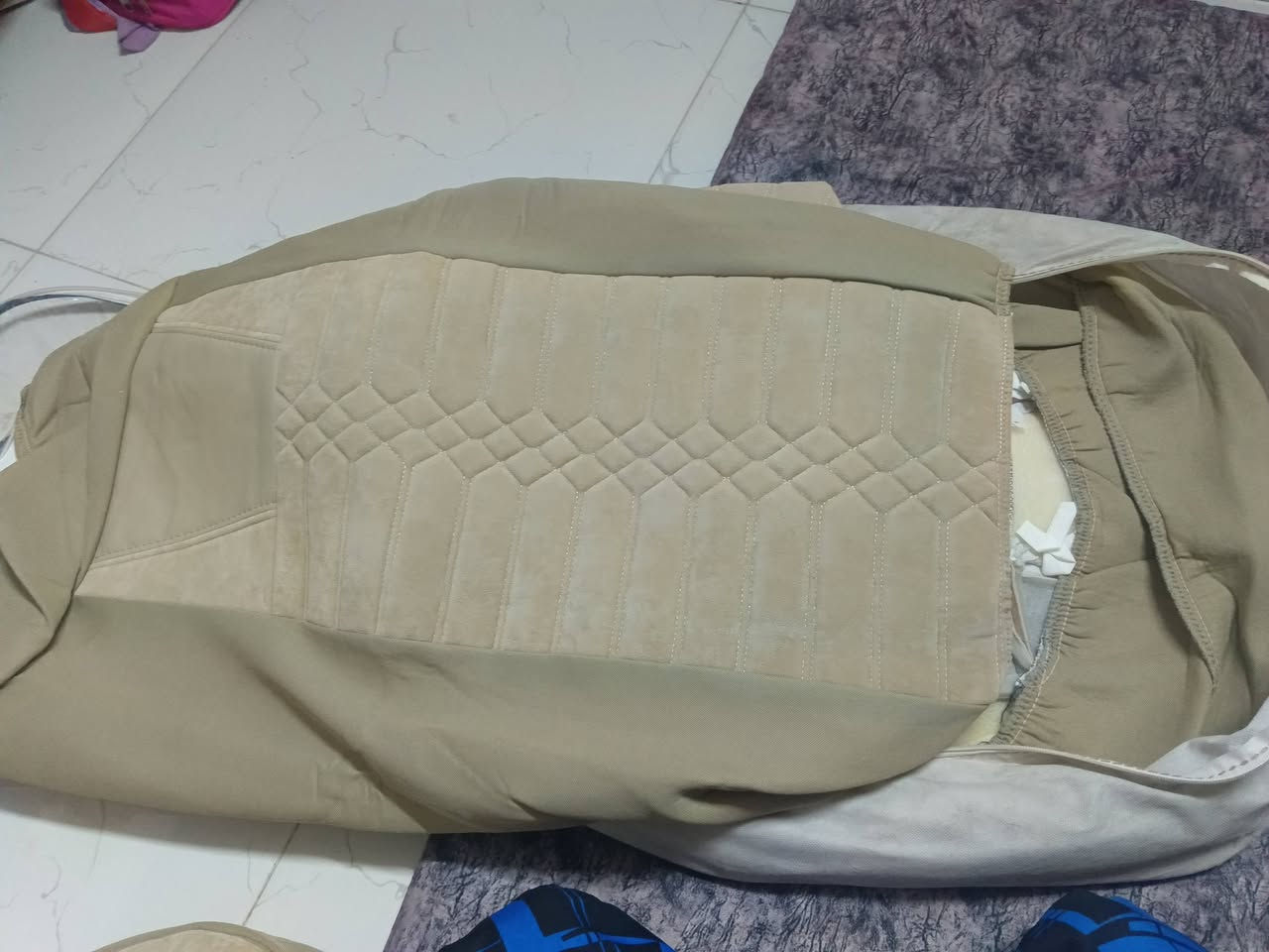 سيبايه استيل اصليه ما ازنجر تصغر وتكبر السعر 25الف تغليف كشنات نوعيه الزين البانده جدد السعر 30الف باب نيفان حجم 626 جهت السايق متروك مابي خيسان بس سقل يعوزه ماعرف سعرو  اتصال عل رقم ***********او.  ***********
