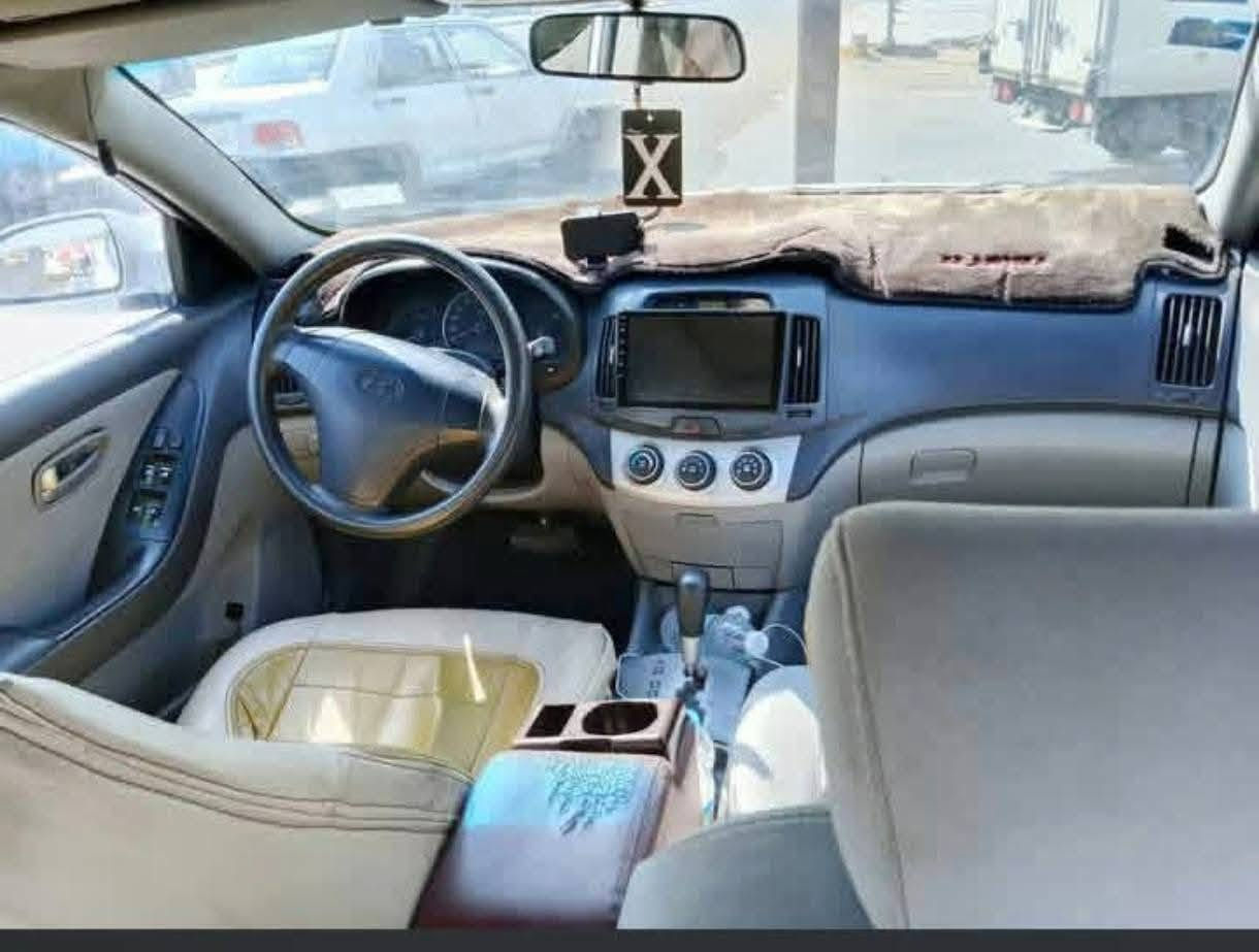 النترا • ٢٠١١ • ٧٥٠٠٠