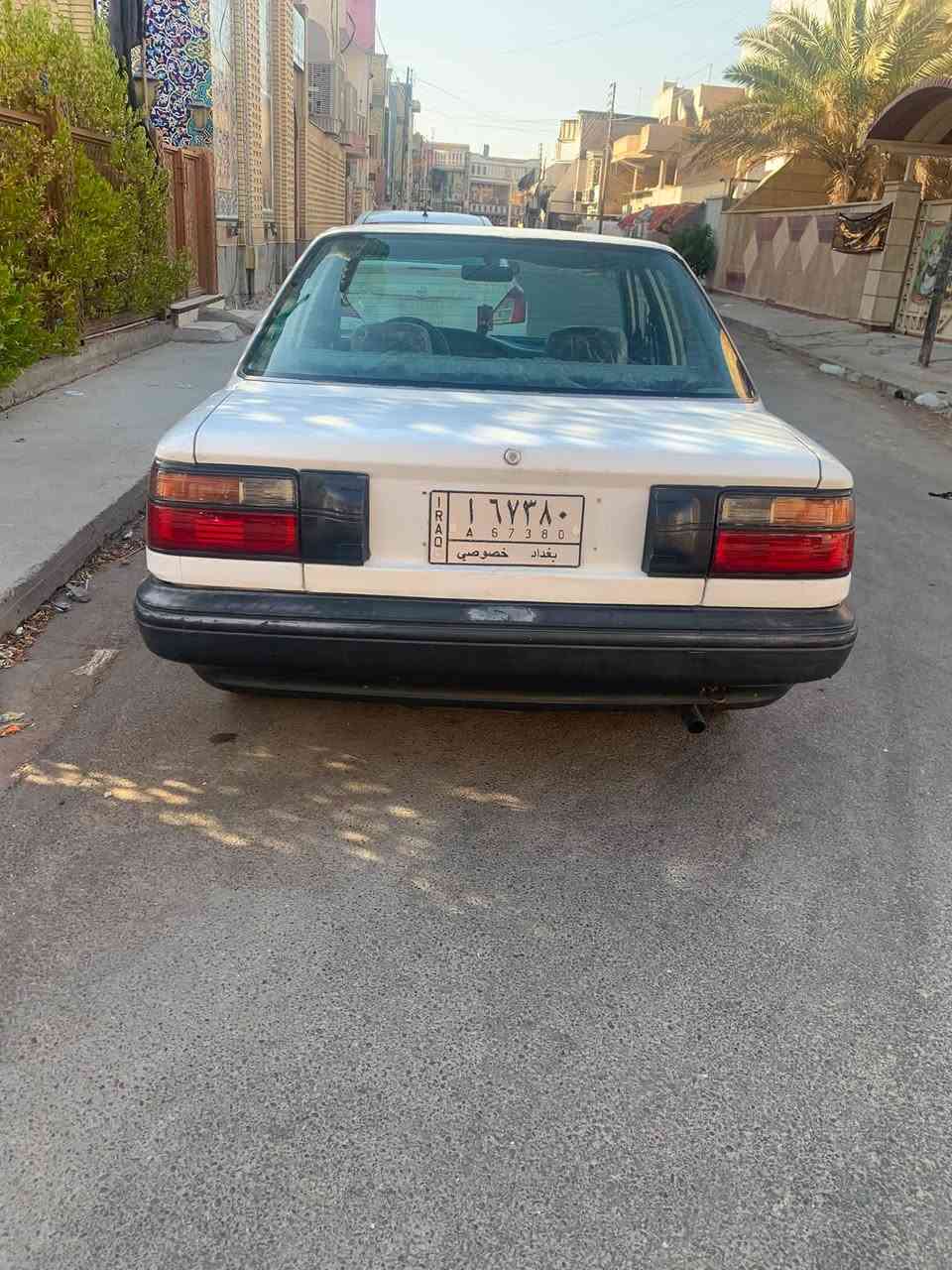 سلام عليكم للبيع كورله موديل 90 ايسر ابلادي محرك وكير خير من الله كير اوتماتيك الحداديه نظيفه الكهربائيات شغاله التبريد مايشتغل مابيهه ضربه بيهه صبغ جاملغ امامي جهه السائق وتكحيل بس اني ابيعك صبغ احزام تخم تاير جديد   السعر 47 وبيهه مجال بسيط رقم الماني بغداد تحويل مباشر مكاني بغداد البلديات وهذا رقمي ***********
