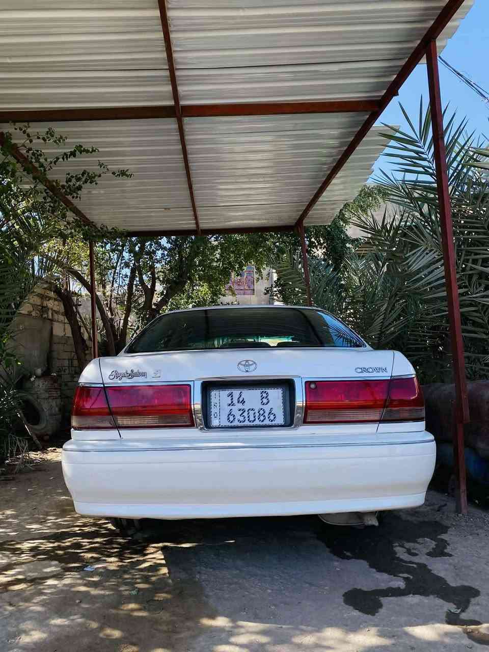 السلام عليكم ملكه للبيع
موديل 2003 أصل السيارة مكفوله من الكص ونقل الجثه والضربه مداور ثاني يوم كير ومكينه مكفولات 
4 دكم سياره غرفتها مفوله
ب 120$
***********

