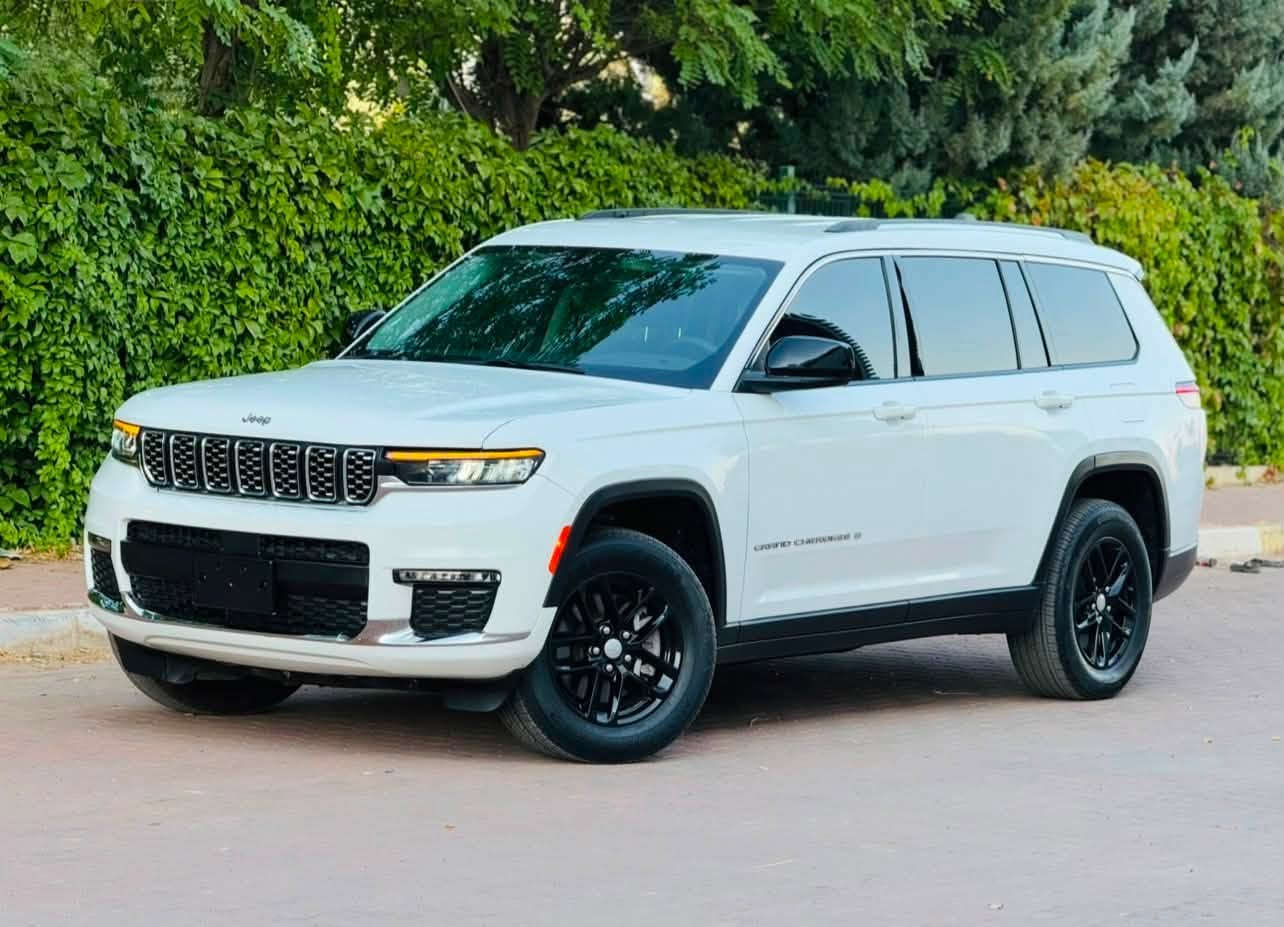 السلام عليكم 

JEEP GRAND CHEROKEE
جيب كراند شيروكي 
لون ابيض
موديل :- 2024
 محرك 6 سلندر  3600 
موصفات 
فورويل 4*4
7 راكب
بصمة 
 رادارات 360 درجه 
 اوتو ستوب 
 نقطه عمياء
 ابل كار بلي اوتو 
 عداد دجتال 
كامره خلفيه
 شاشه كبيره 
3 قطع تبريد 
تحديد مسار 
ماشيه 32 الف ميل
صبغ :-فقط جملغ امامي صبغ بدون دواخل و بدون ارباك جميع ارباكات سليمه بلادي 
راديترات تبريد رادار كل شرط بلادي
سياره بدون رقم لازم ترقيم شمالي فقط
عنوان 📍عقرة
سعر :- 260 $ ورقة  بدون رقم 
رقم تلفون و واتساب ☎️
***********
