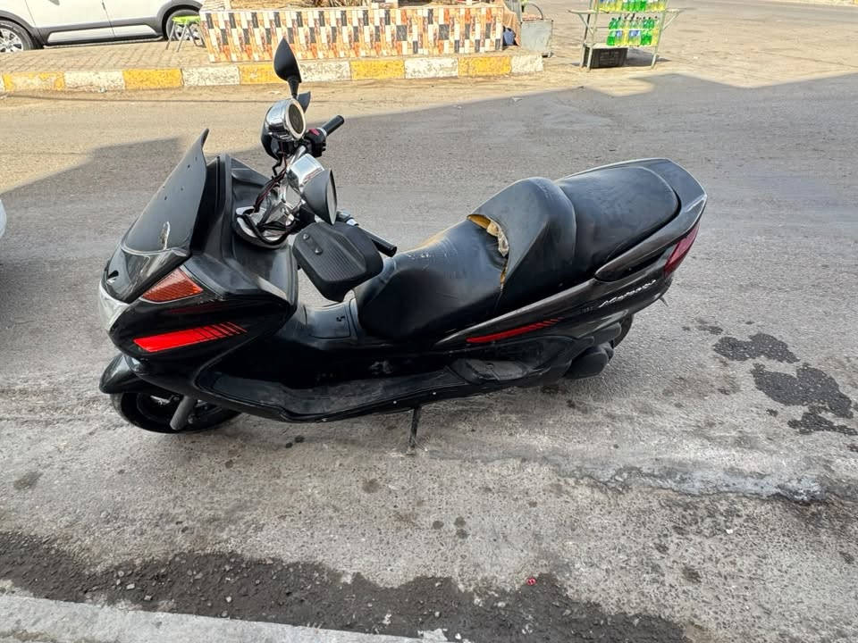 ماجسته ياباني محرك250شغاله بس بيهة صوت بل محرك السعر400وبيهة مجال ***********
