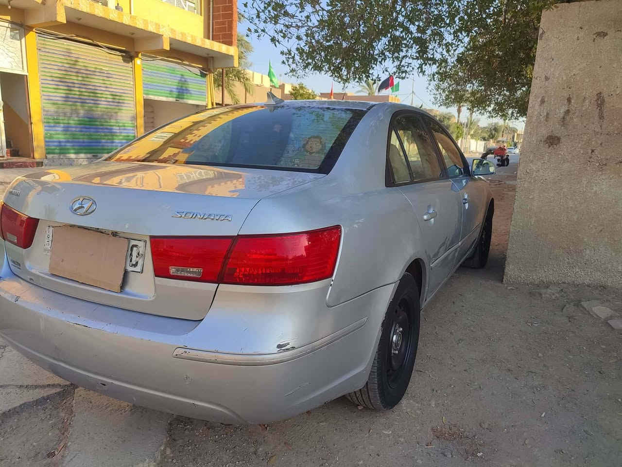 السلام عليكم حبايبي سوناتا موديل 9 سياره شغاله كامله كل نقص ما بيها محرك جير تبريد انت وما رقمه سنويه شمالي اربيل السعر 43 وبيها مجال شيء قليل *********** مكان السياره واسط
