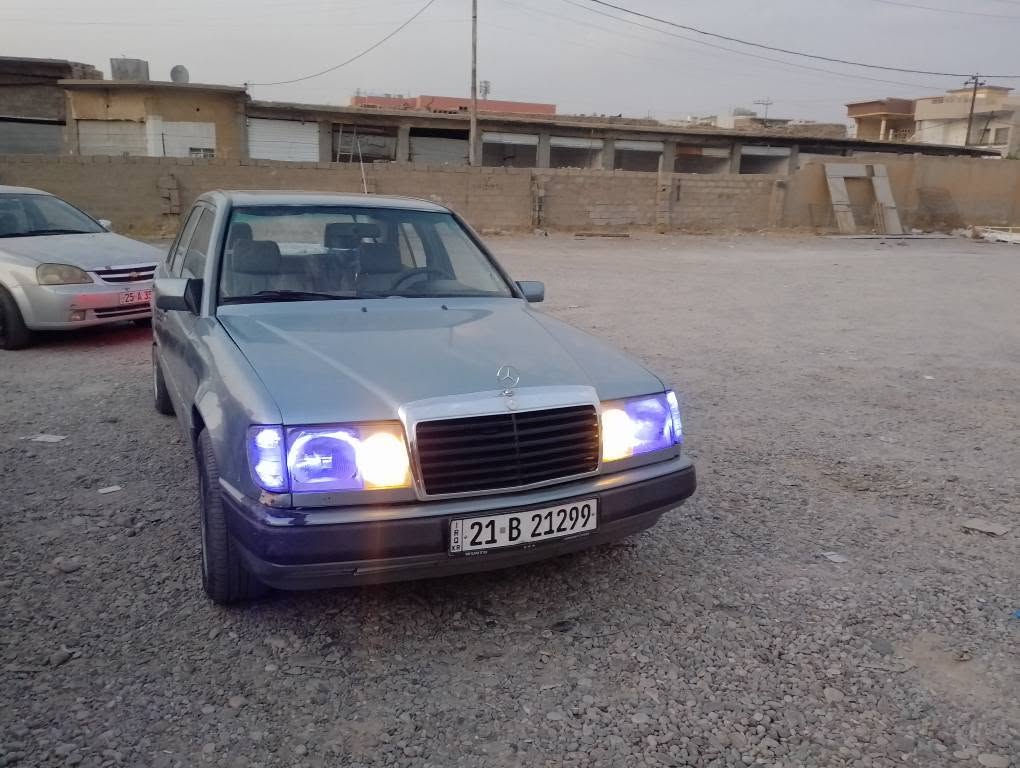 مرسيدس بو فروشتن موظيل85 ره قمو سنوي تازيه تبريت له گه ل سيوج سلايت سياريه زور جوانه كير مكينه تازيه به شه رت ***********..…*********** كركوك, العراق
