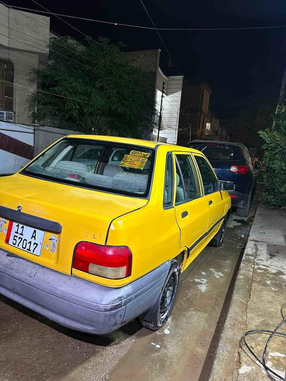 سايبة البيع مديل 2015 سياره مكينه وكير 
وصدر جديد رقم بغداد بسمي االمكان    الكاضمية جكوك السياره بلديه بيه بس صبغ جملغ خلفي  ‭***********‬
السعر 29
