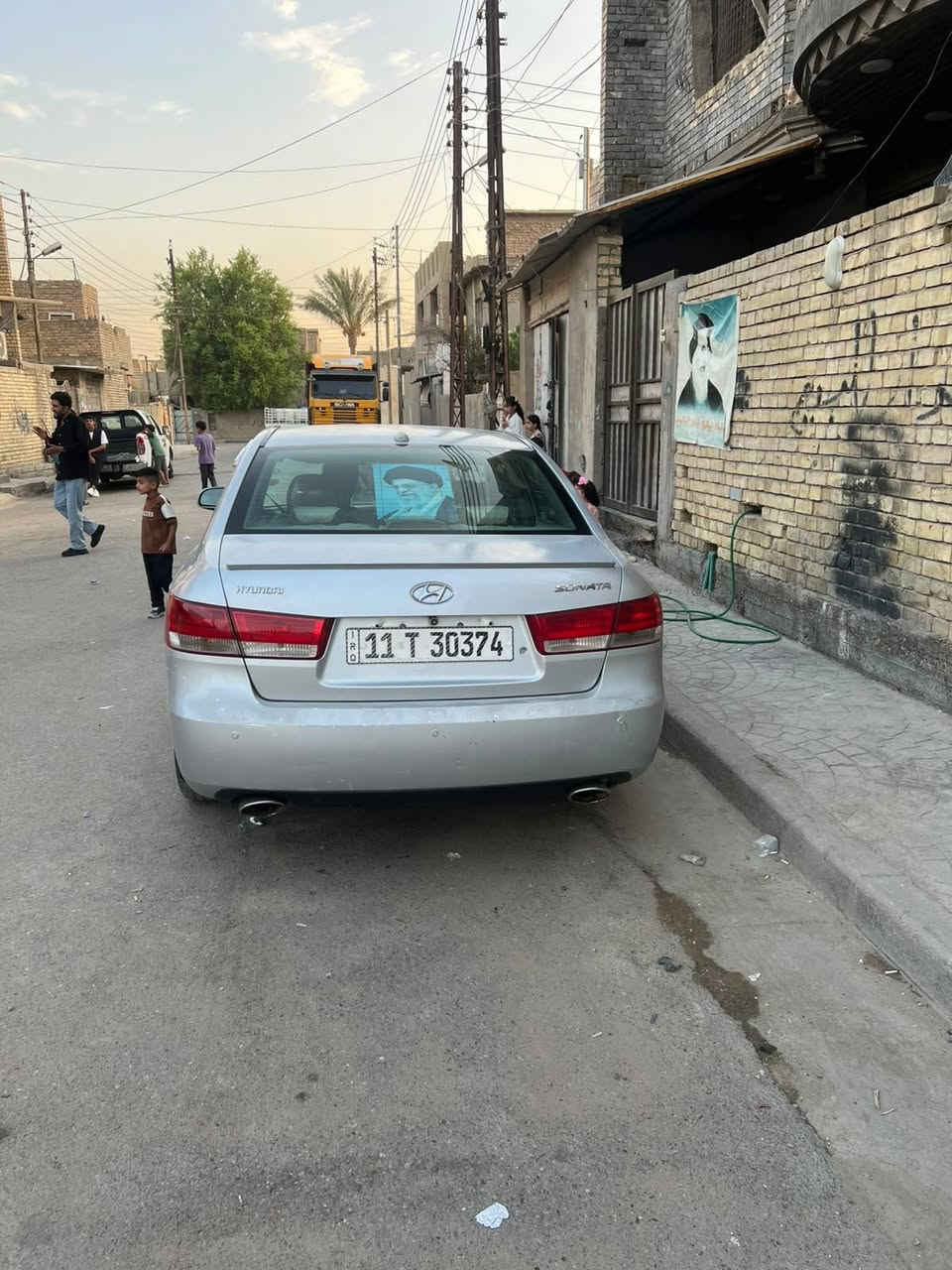 سلام عليكم 
سوناتا وارد أمريكي موديل 2008 مكينة 6 بدون ضربة فقط صبغ حزام  تبريد ثلج فتحه سقف شاشة كامره خلفية العنوان بغداد 

***********
